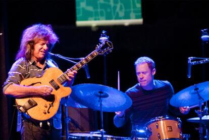 Pat Metheny durante su actuación en el Auditori.