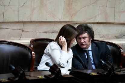 Villarruel y Javier Milei durante una sesión en el Congreso, en noviembre de 2023. 