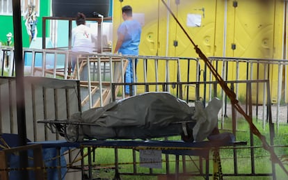 Uno de los adultos identificados fue Carlos Emilio Hernández Morgan, quien fue entregado a sus familiares.