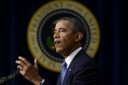 El presidente de Estados Unidos Barack Obama pronuncia un discurso en la oficina ejecutiva del edificio Eisenhower, en Washington, DC, EE.UU.