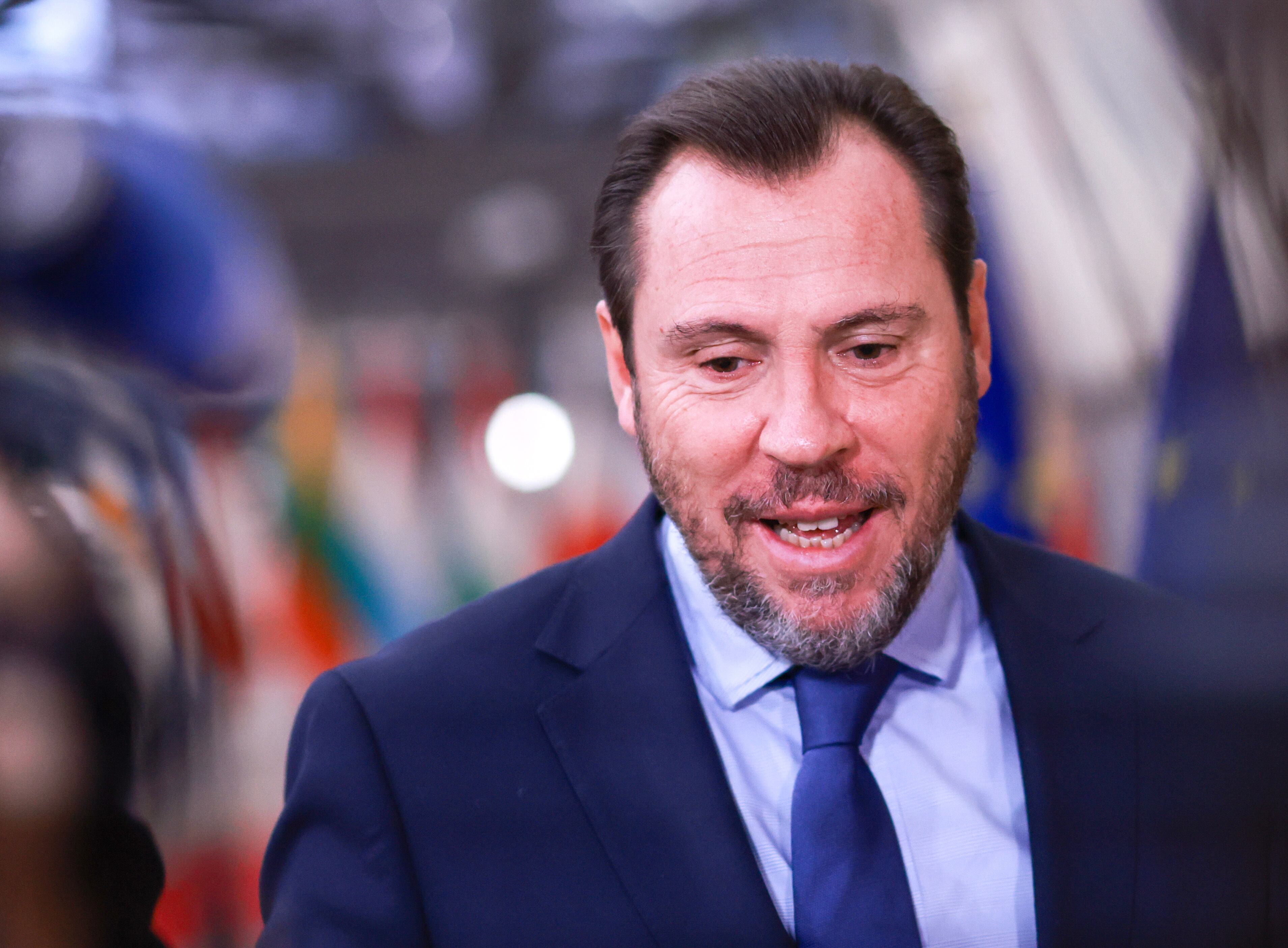Óscar Puente asegura que “revisará” los contratos de obra pública señalados por Aldama