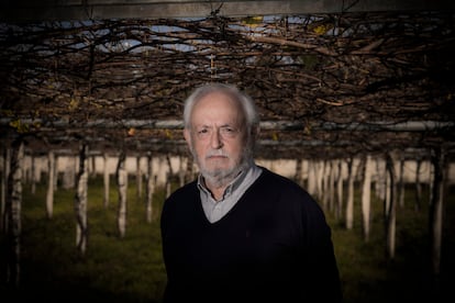 Luciano Varela, magistrado jubilado del Tribunal Supremo, en Meaño (Pontevedra).