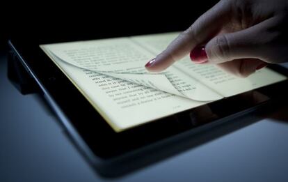 The rise of e-book readers has changed the publishing industry. 