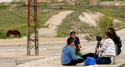 Niños durante un taller audiovisual en La Cañada.