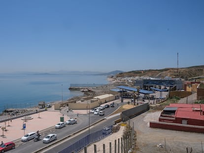 Paso fronterizo del Tarajal, en Ceuta.