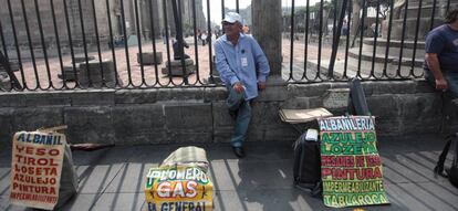 Un trabajador en Ciudad de M&eacute;xico.