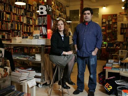 María Silveyro y Jesús Robles, propietarios de la librería 8 1/2.