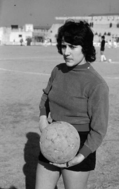 Conchi Amancio, antes de un partido en 1974.