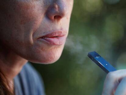 Altria podría pulir a la baja el precio de los cigarrillos electrónicos de Juul