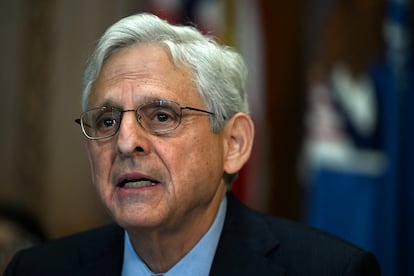 El secretario de Justicia de Estados Unidos, Merrick Garland, durante la reunión para tratar sobre riesgos en el proceso electoral de su país