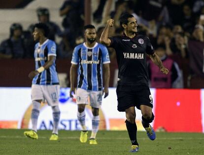  José Sand consiguió el  descuento para Lanús. 