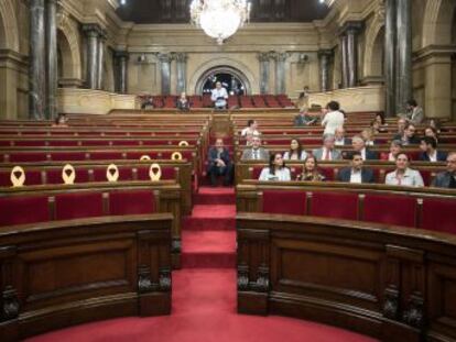 El president de la Generalitat y el vicepresidente y conseller de Economía se citan tras quedar aplazado el pleno hasta la semana que viene