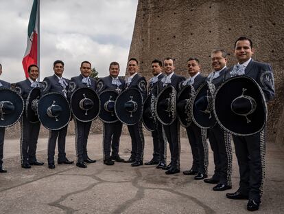 El grupo musical Mariachi Vargas en Ciudad de México, en septiembre de 2022.