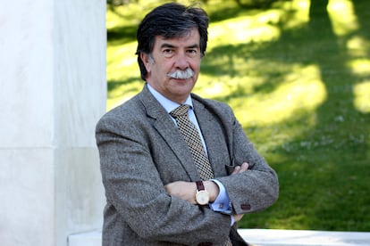 Javier Urra, en un retrato reciente tomado en el centro Recurra Ginso, en Madrid.