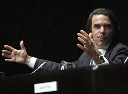 El ex presidente José María Aznar, durante su intervención en la clausura de un ciclo de conferencias sobre Josep Pla.