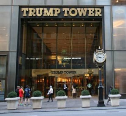 Acceso principal de la Torre Trump.