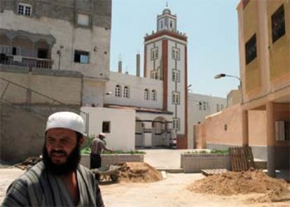 Mezquita en el barrio musulmán de La Cañada, en Melilla, una de las zonas más deprimidas.