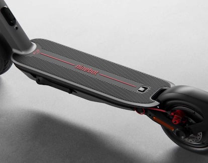 Superficie del patinete Segway Ninebot F3 PRO