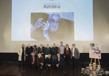 Foto de familia al finalizar el homenaje que la Academia de Cine rinidó a Rafael Azcona.