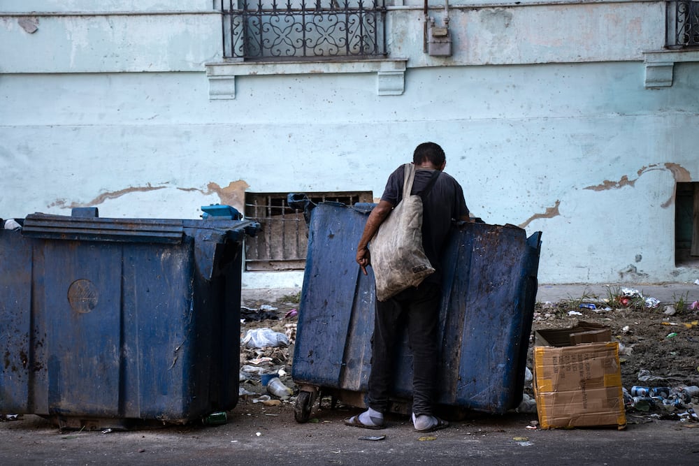 Latinoamérica alcanza su menor tasa de pobreza, pero sigue lastrada por ...