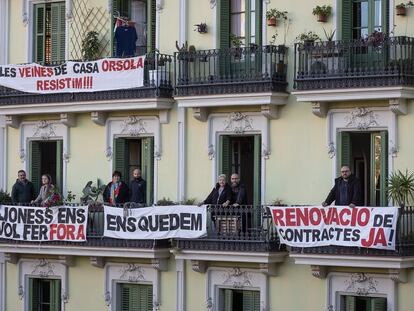 Protesta de los vecinos de Casa Orsola, en Barcelona, el pasado mes de noviembre.
