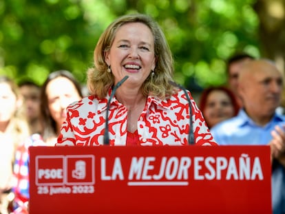 La vicepresidenta primera y ministra de Asuntos Económicos y Transformación Digital, Nadia Calviño, interviene en la inauguración del Congreso de Juventudes Socialistas de Madrid este domingo.