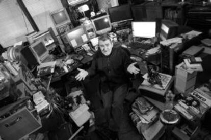 Giorgio Gomelsky en su sala de ensayos de Manhattan en 2013.