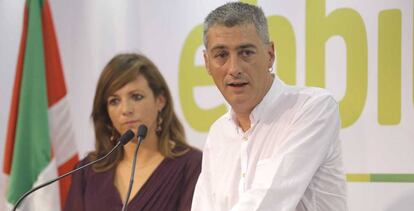 Oskar Matute y Ohiane Zabaleta, portavoces de EH Bildu.