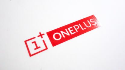 logo oneplus