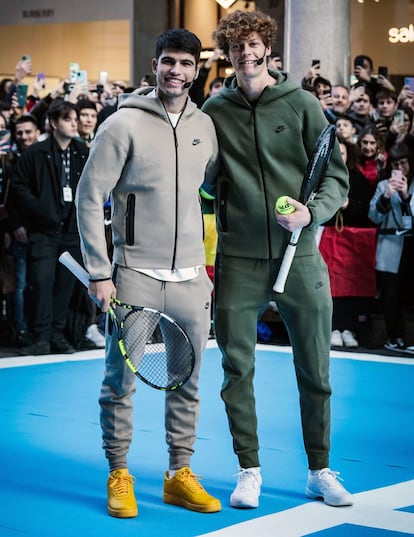 Alcaraz y Sinner, el viernes durante una exhibición de Nike en Via Roma.
