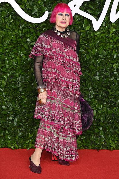 La diseñadora británica Zandra Rhodes.