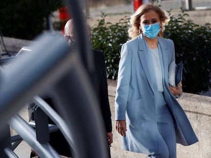 Cristina Cifuentes a su llegada a la Audiencia Provincial de Madrid para asistir a la última sesión del juicio por el 'caso máster'