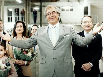 Javier Bardem, en el centro, en 'El buen patrón'.