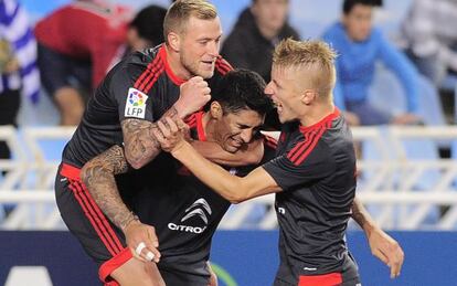 Pablo Hernandez (centro) celebra su gol con Guidetti y Wass.