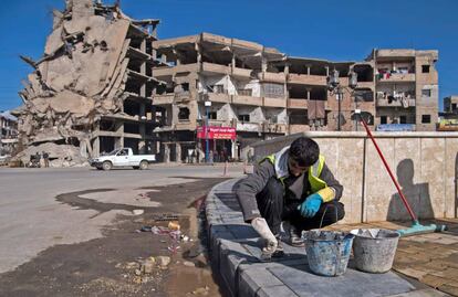 Edificios destruidos en Raqa, que fue la 'capital' del ISIS en Siria.