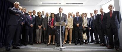 Javier Vega Seoane (en el atril) durante la lectura de la declaración del Círculo de Empresarios, este viernes en Madrid.