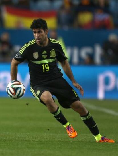 Diego Costa, durante un partido con España.