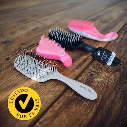 Comparamos los mejores cepillos de pelo antitirones para adultos y niños