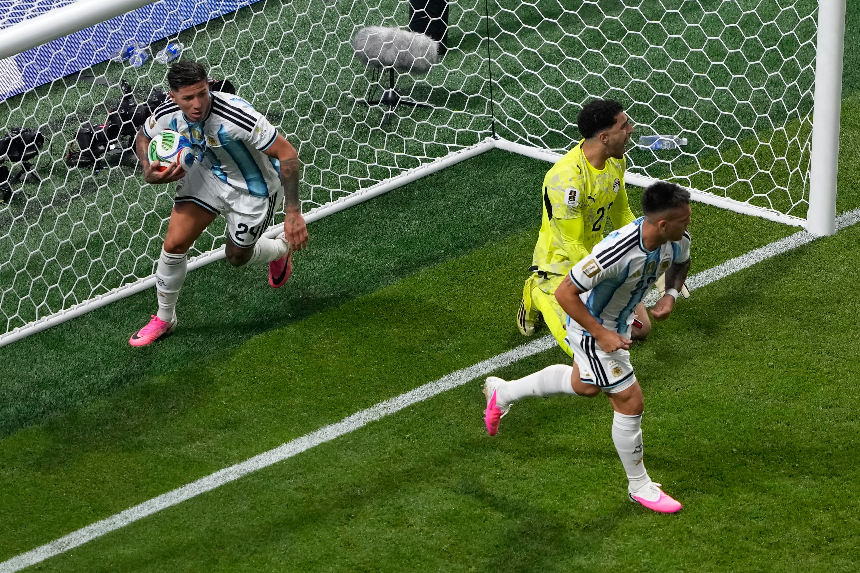 Argentina - Egipto, el partido de octavos de final del Mundial en directo | Enzo Fernández culmina la remontada de Argentina