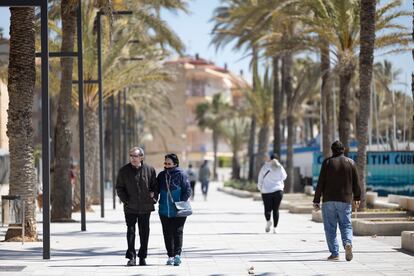 El paseo marítimo de Cubelles este miércoles.