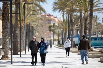 El paseo marítimo de Cubelles este miércoles. 