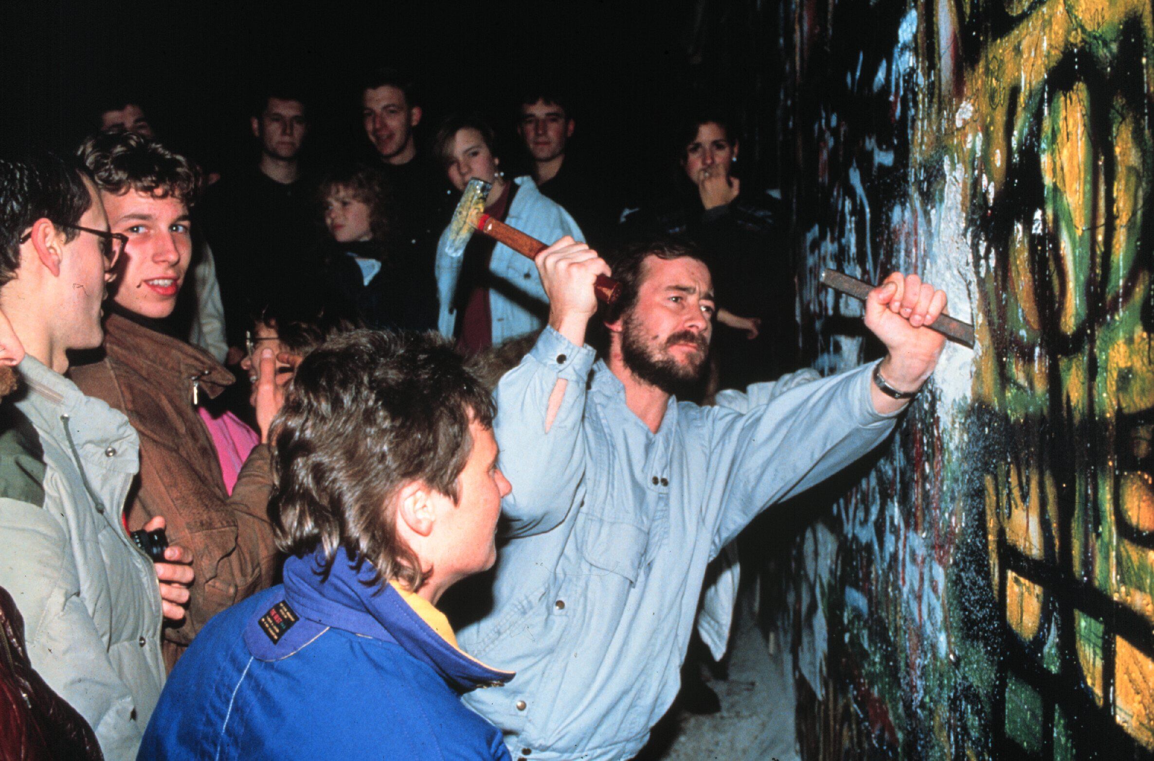 Imagen de la caída del muro de Berlín, en 1989.