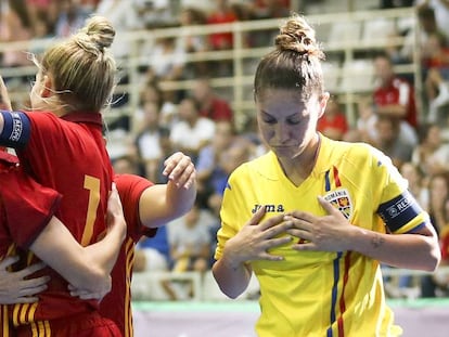 Fútbol sala femenino: el España - Rumanía, en imágenes