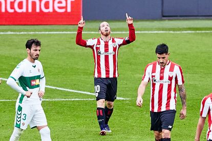 Muniain celebra el gol del triunfo del Athletic