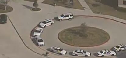 Despliegue policial en el campus de la universidad Lone Star de Houston.