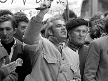 Manifestación de agricultores, vinculados a la COAG, en la calle de Bravo Murillo de Madrid, en 1979