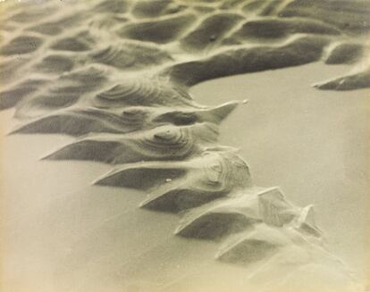 Sand Erosion (Erosión de arena), 1931