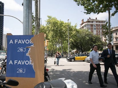 Cartel electoral del Partido Popular en la Avenida Diagonal.
