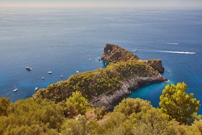 Peñón de Sa Foradada, cerca de la localidad mallorquina de Deià, en la sierra de Tramuntana. 