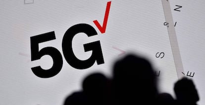 Un logo sobre el 5G en el MWC de Barcelona.